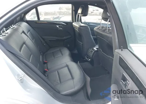 2011 Mercedes-Benz E 350 4Matic z USA, uszkodzony, nr VIN WDDHF8HB8BA337816